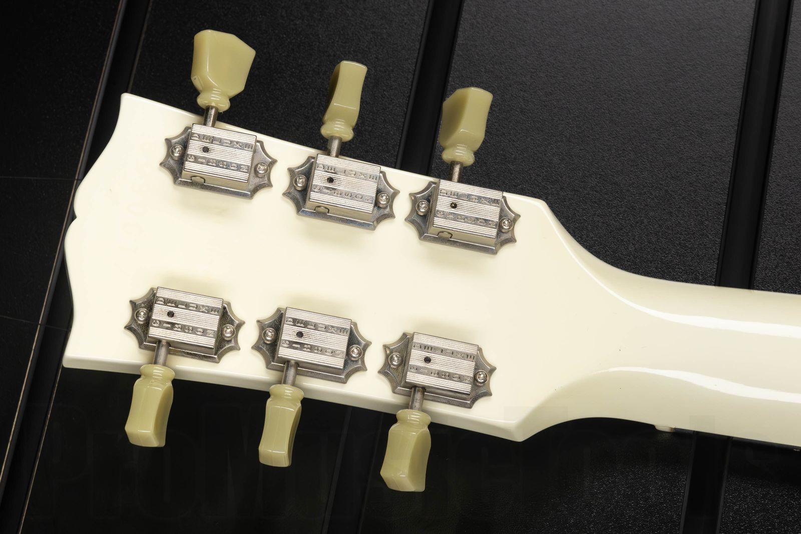 Gibson Les Paul Studio AW - Alpine White s/h